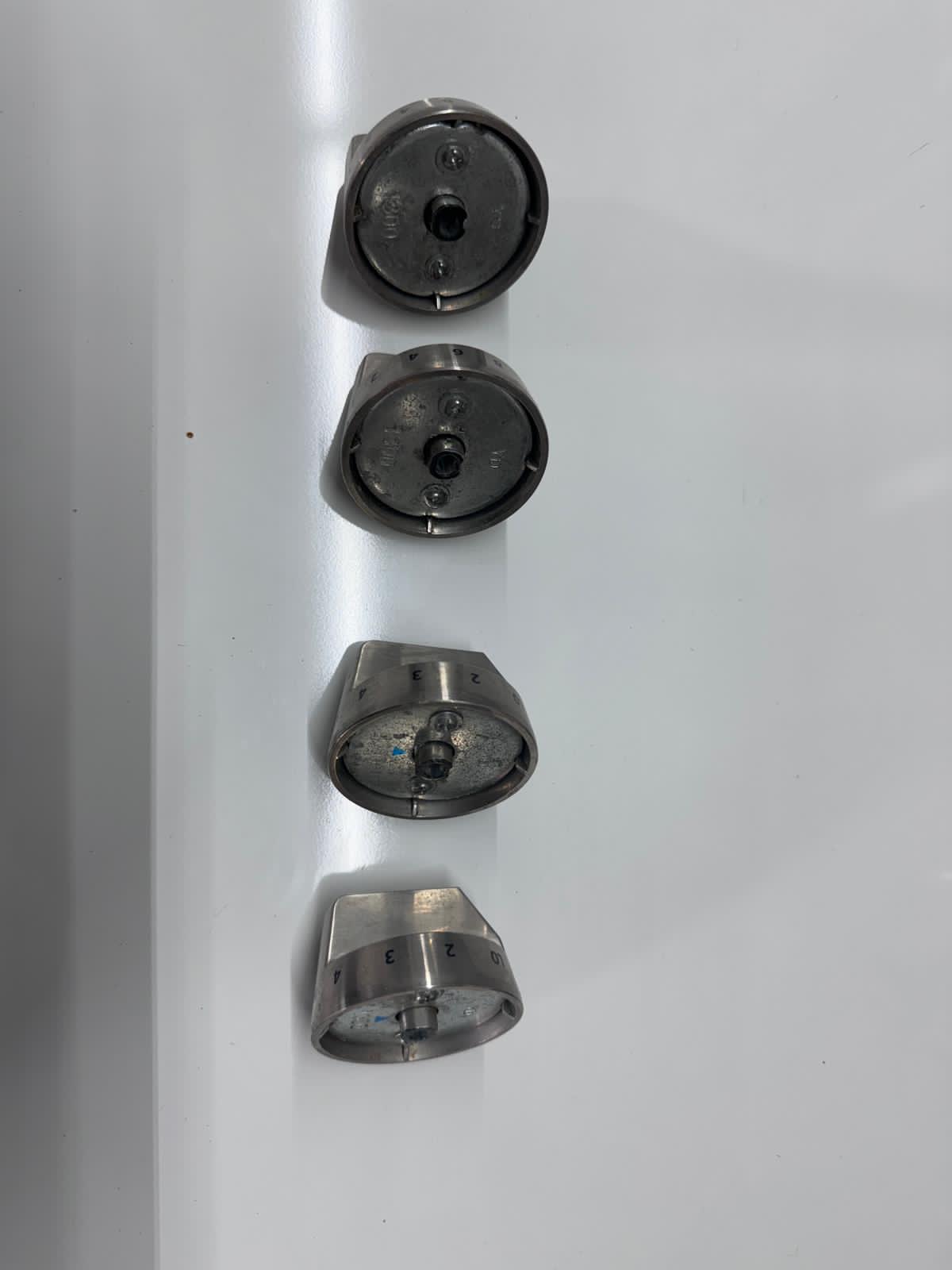 Samsung Range Dual Surface Element Knob DG94-01300B PACK OF 4 Samsung Range Dual Surface Element Knob DG94-01300B PACK OF 4